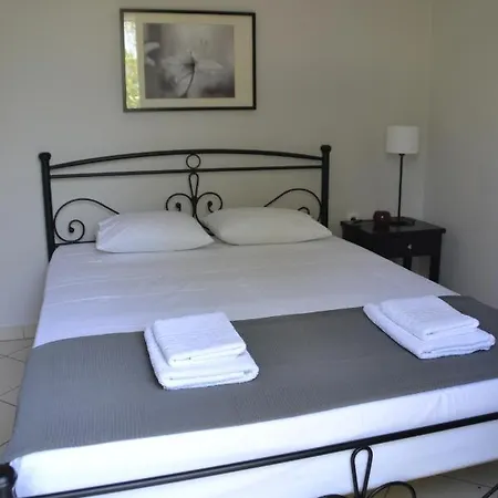 Apartment Hibiscus House In Traditional Settlement Of Parikia Parikia (Paros)